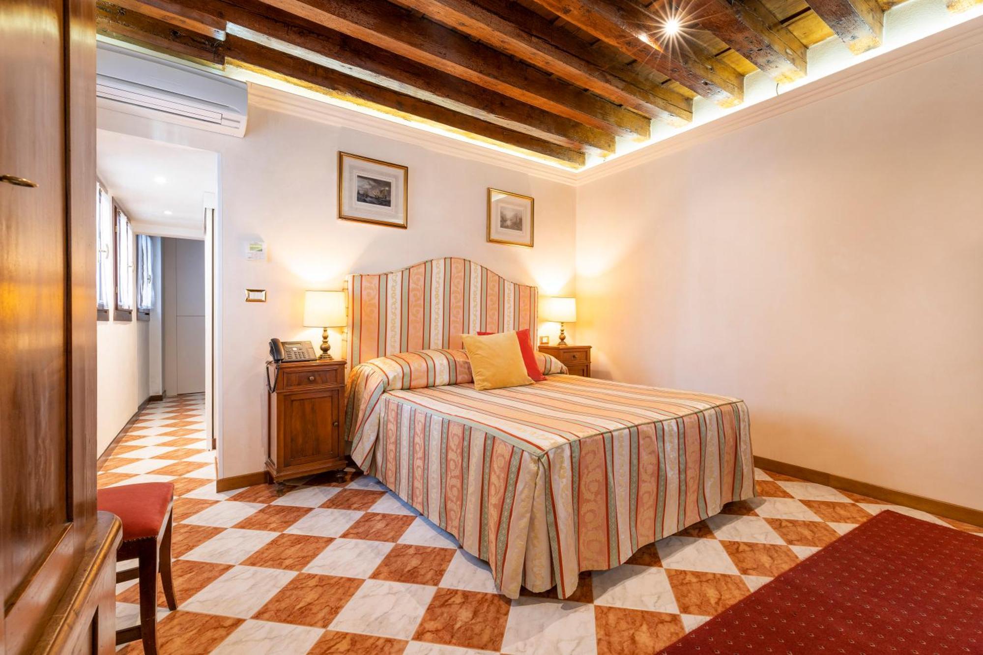 Palazzo Schiavoni Residenza D'epoca & Suite-apartments Apartamento